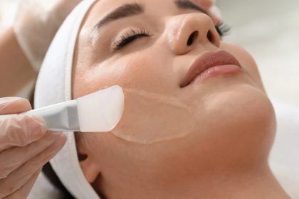 Discover the Benefits of a Lactic Acid Peel for Radiant Skin